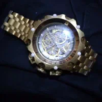 ساعت اینویکتا