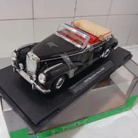 ماکت ماشین فلزی مرسدس بنز 500 و 180 سایز 1/18.