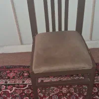 صندلی چوبی