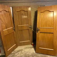 درب چوبی ورودی و اتاق بدون چارچوب درحد نو
