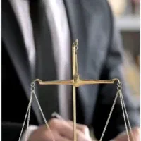 وکیل پایه یک دادگستری و مشاور حقوقی