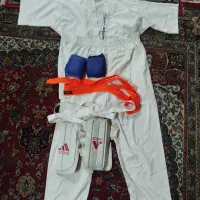 لباس کاراته تمیز و سالم