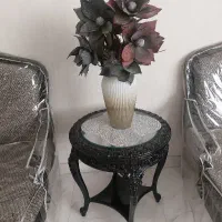 گل وگلدان