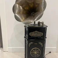 گرامافون ایستاده آنتیک