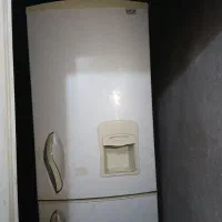یخچال الکترو استیل و گاز و سه تا فرش