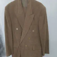 کت وشلوار