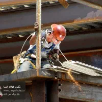 نیازمند جوشکار حرفه ای، سیمانکار، بنا