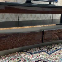 میز تلویزیون جادار و سالم