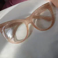 عینک طبی آستیکمات