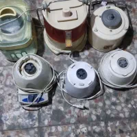 تعدادی پایه مخلوط کن و آبمیوه گری سالم فروشی