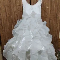 پیراهن مجلسی عروس. دخترانه
