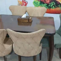 میز نهاری خوری