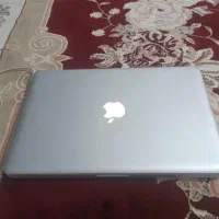 لپتاپ مک بوک