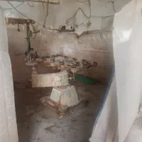 کارگر لول کار برای کارگاه شیشه بری