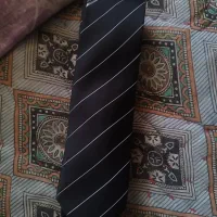 کراوات مشکی سفید