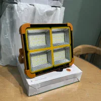 پرژکتور و پاور بانک خورشیدی