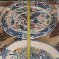 دو عدد دیس قدیمی و یک کاسه مسی مینیاتوری