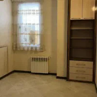 ارغوان پویا همکف بسیار شیک تمیز پارکنیک دار