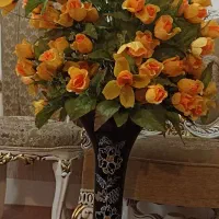 گل گلدان