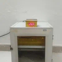 دستگاه جوجه کشی