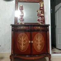 میز کنسول تمیز در حد نو