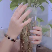 تخفیف کاشت ناخن