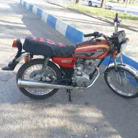 موتورسیکلت شوکا ۱۲۵ پارکینگی صفرتاصدنو ( درجه یک )