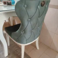 مبل راحتی چستر ۷ نفره همراه میز ناهار خوری