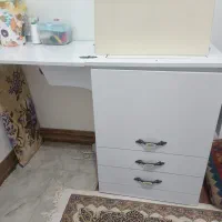میز چرخ خیاطی