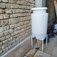 منبع آب کوچک
