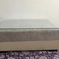 میز و پاف جلو مبل