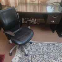 میز و صندلی