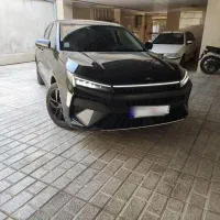 کی ام سیJ7 مدل ۱۴۰۲