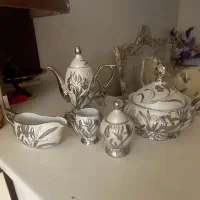 سرویس چینی ژاپن ۱۸ نفره نقره کوب گل برجسته