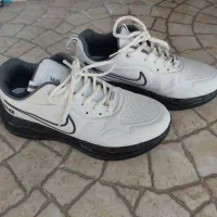کفش کتونی سایز ۴۲