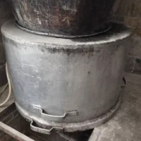 دیگ چهار دسته
