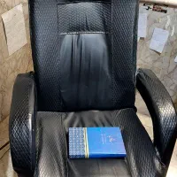 صندلی گردان با نو فرقی نداره