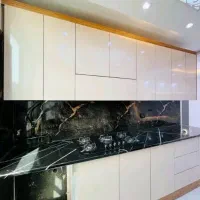 لوکس ترین کا بینت و کمددیواری