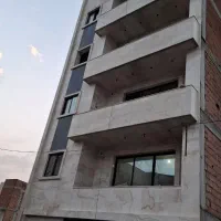 آپارتمان  طبقه سوم از چهار .تک واحدی در انتهای شفا