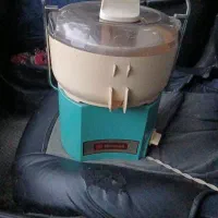 آبمیوه گیری ناسیونال سالم