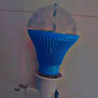 رقص نور لامپی
