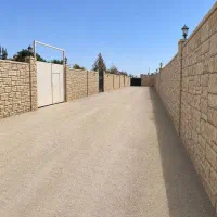 چهاردیواری باغی داخل مجموعه
