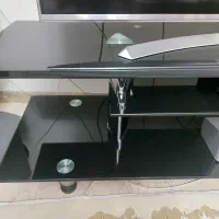 میز تلویزیون در حد نو