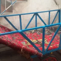 یک گاری دستی درحدنو