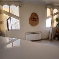 آپارتمان خوش نقشه و غرق نور|فروش آپارتمان|تهران, دروازه شمیران|دیوار