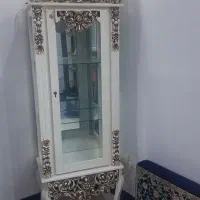 بوفه و ساعت