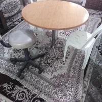 میز وصندلی