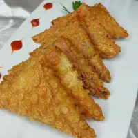 سمبوسه معمولی و پنیری از ۱۵ تومن