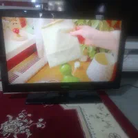 تلویزیون ۴۲ ال سی دی سالم