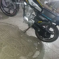 فروش موتور 200 ترتمیزه همه چی اوکی